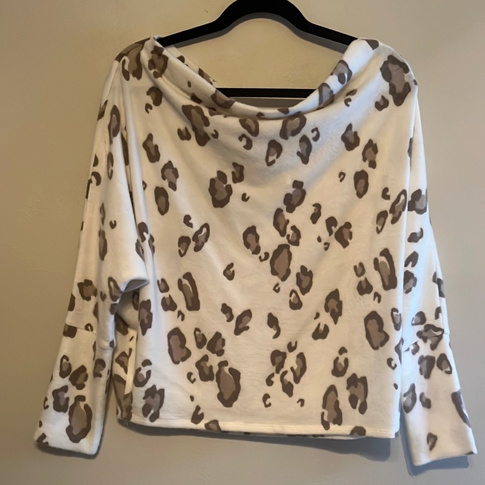 BKE leopard print off the shoulder size small